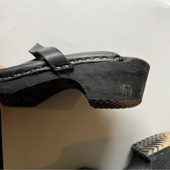 Lottas From Stockholm Black Leather Clogs - Picture 5 of 9